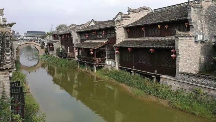 苹果xsmax无线充电怎么设置-专注交流,解决你的疑问